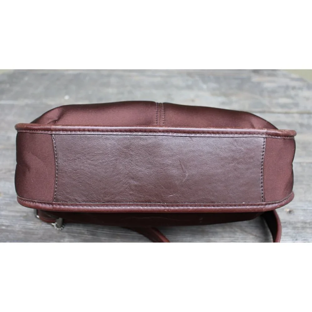 Coach Vintage - Ergo Neo Pocket Zip in Mahogany + Nickel Hardware, Mexico 1998